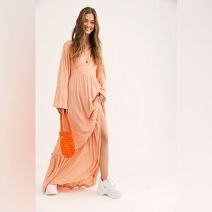 Free People Beach “Moon Walking” Maxi‎ Dress. Size S. Boho V-Neck. Peach/Apricot